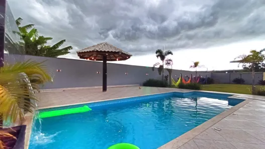 Fazenda / Sítio / Chácara com 5 Quartos para venda ou aluguel, 1300m² no Buru, Salto