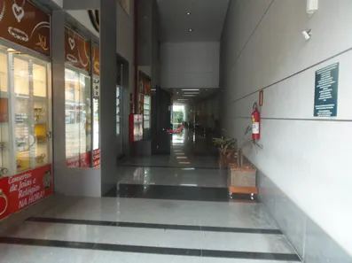Loja / Salão / Ponto Comercial para alugar, 50m² no Centro, Viçosa