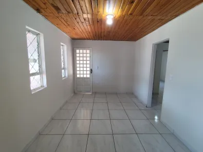 Casa com 3 Quartos para alugar, 200m² no Núcleo Bartholomeu Bueno de Miranda, Presidente Prudente