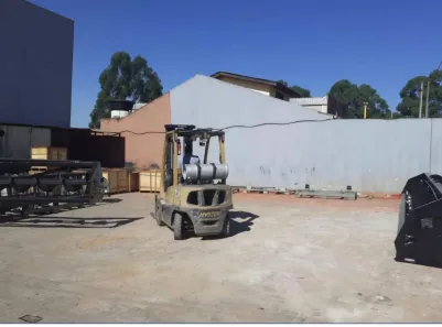 Galpão / Depósito / Armazém para alugar, 570m² no Iguaçu, Fazenda Rio Grande