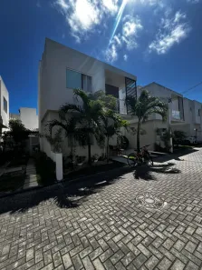 Casa de Condomínio com 4 Quartos à venda, 200m² no Vila Praiana, Lauro de Freitas