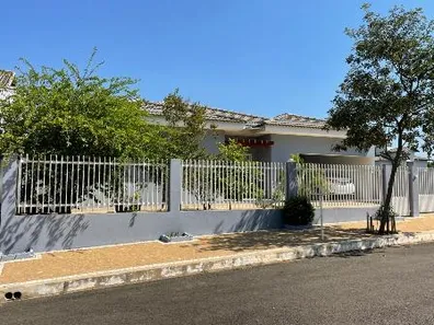 Casa de Condomínio com 5 Quartos à venda, 250m² no Centro, Águas de São Pedro