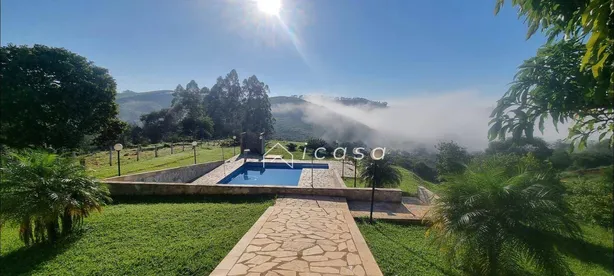 Fazenda / Sítio / Chácara com 4 Quartos à venda, 500m² no , Igaratá