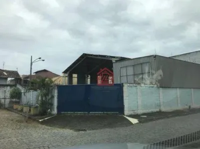 Galpão / Depósito / Armazém para venda ou aluguel, 457m² no Engenho da Praia, Macaé