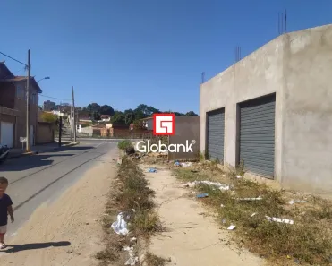 Loja / Salão / Ponto Comercial com 1 Quarto à venda, 200m² no Vila Greice, Montes Claros
