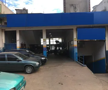 Loja / Salão / Ponto Comercial à venda, 517m² no Santo Antônio, Viçosa