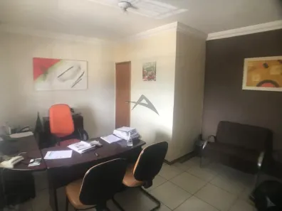 Prédio Inteiro para alugar, 200m² no Jardim São Francisco (Nova Veneza), Sumaré