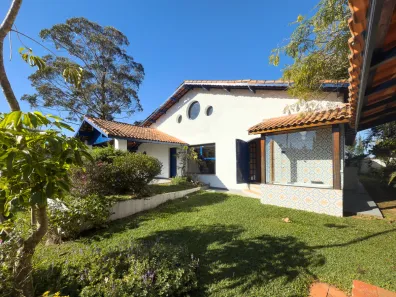 Casa de Condomínio com 3 Quartos para alugar, 300m² no Caraguatá, Mairiporã