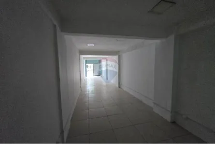 Loja / Salão / Ponto Comercial para alugar, 120m² no Centro, Petrópolis