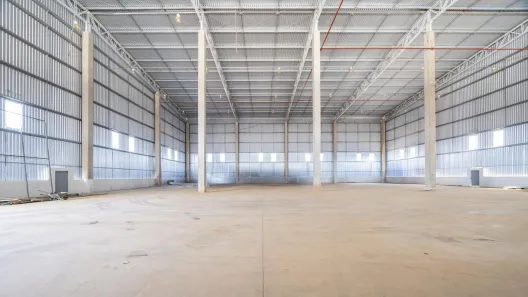 Galpão / Depósito / Armazém com 10 Quartos para alugar, 2900m² no Nova Fátima, Hidrolândia