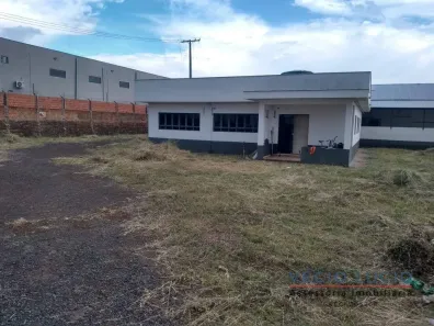 Conjunto Comercial / Sala à venda, 2000m² no Santa Paula, Ibiporã