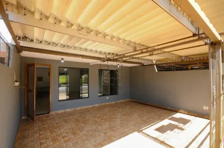 Casa com 3 Quartos para alugar, 148m² no Monjolo, Foz do Iguaçu