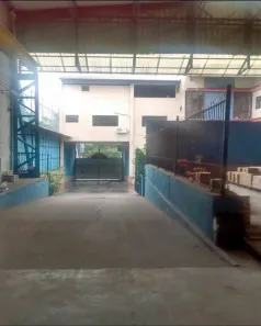 Galpão / Depósito / Armazém para venda ou aluguel, 3000m² no Siderlândia, Volta Redonda