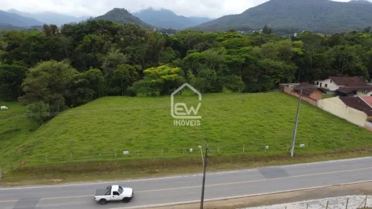 Galpão / Depósito / Armazém com 1 Quarto à venda, 6498m² no João Pessoa, Jaraguá do Sul