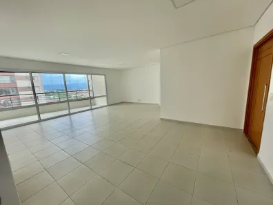 Apartamento com 3 Quartos para alugar, 155m² no Vila Edmundo, Taubaté