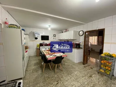 Sobrado com 3 Quartos para venda ou aluguel, 295m² no Vila Flórida, Guarulhos