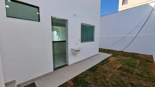 Casa com 2 Quartos à venda, 162m² no Serra Dourada, Vespasiano
