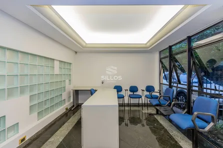 Prédio Inteiro para alugar, 225m² no Alto da Rua XV, Curitiba