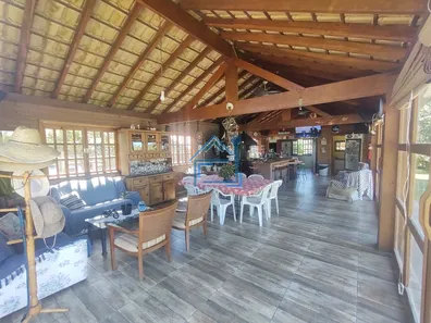 Casa de Condomínio com 4 Quartos à venda, 1700m² no Vila Pedagio, Alumínio