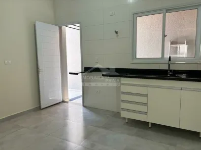 Casa de Condomínio com 2 Quartos para alugar, 70m² no Canto do Forte, Praia Grande