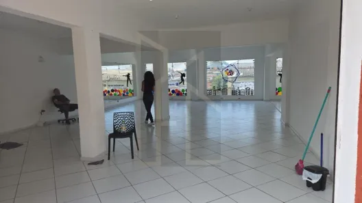 Conjunto Comercial / Sala para alugar, 135m² no Vila Monte Belo, Itaquaquecetuba