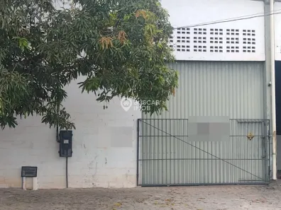 Galpão / Depósito / Armazém à venda, 200m² no Dois de Julho, Camaçari