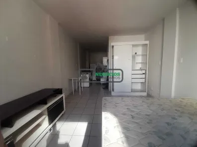 Kitnet com 1 Quarto à venda, 35m² no Centro, Juiz de Fora