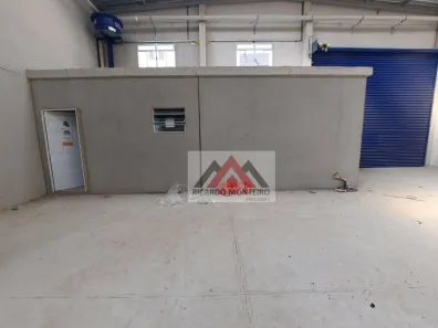 Galpão / Depósito / Armazém para alugar, 400m² no Cidade Nova, Pindamonhangaba
