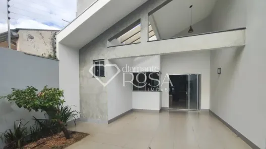 Casa com 2 Quartos para alugar, 88m² no Jardim Paraíso, Maringá