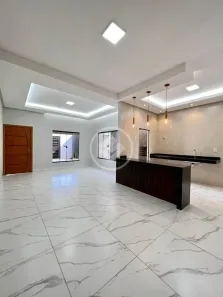 Casa com 3 Quartos à venda, 120m² no Setor Cristina II, Trindade