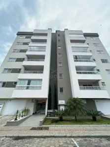 Apartamento com 2 Quartos para alugar, 83m² no Gravatá, Navegantes