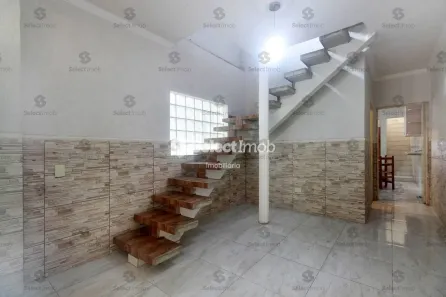 Sobrado com 4 Quartos para alugar, 125m² no Parque São Vicente, Mauá