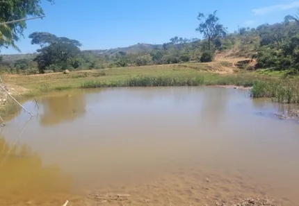 Fazenda / Sítio / Chácara com 3 Quartos à venda, 556000m² no Área Rural de Santo Antônio do Descoberto, Santo Antônio do Descoberto