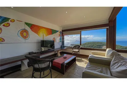 Casa de Condomínio com 5 Quartos à venda, 196m² no Village de Búzios, Armação dos Búzios