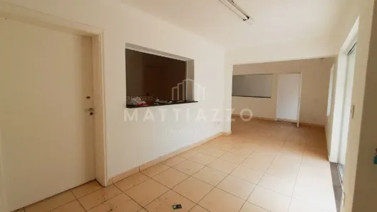 Prédio Inteiro para alugar, 302m² no Centro, Limeira