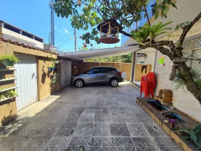 Casa com 3 Quartos para venda ou aluguel, 150m² no Nova Cidade, Nilópolis