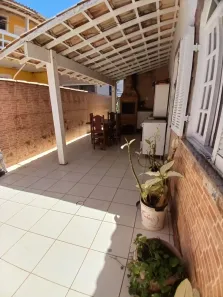 Casa com 3 Quartos para alugar, 260m² no Praia do Foguete, Cabo Frio