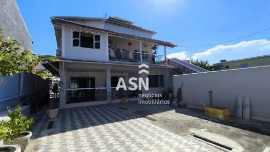 Casa com 3 Quartos para venda ou aluguel, 222m² no Cidade Praiana, Rio das Ostras