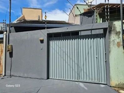 Casa com 2 Quartos para alugar, 160m² no Cidade Jardim, Parauapebas