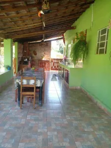 Fazenda / Sítio / Chácara com 3 Quartos à venda, 16000m² no Santa Luzia Rural, Taubaté