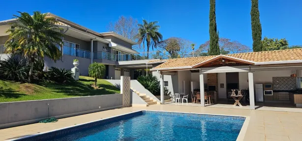 Fazenda / Sítio / Chácara com 6 Quartos à venda, 400m² no , Mairinque