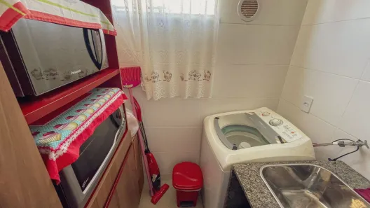 Apartamento com 2 Quartos para alugar, 70m² no Itacolomi, Balneário Piçarras