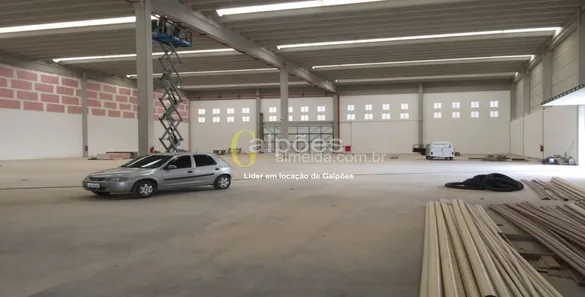 Galpão / Depósito / Armazém para venda ou aluguel, 7260m² no Mombaça, São Roque