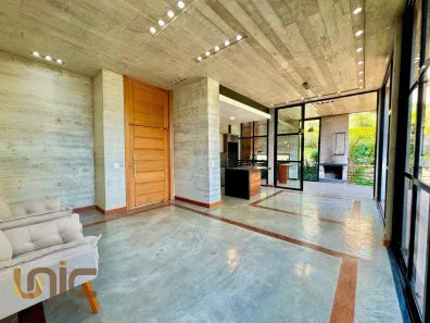 Casa de Condomínio com 3 Quartos à venda, 182m² no Parque do Imbui, Teresópolis