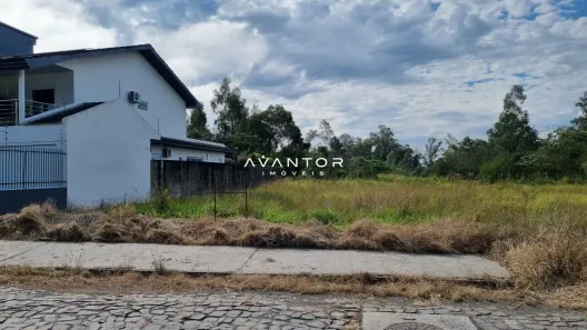 Terreno / Lote / Condomínio à venda, 503m² no Pé de Plátano, Santa Maria