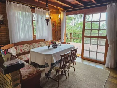 Casa de Condomínio com 3 Quartos à venda, 123m² no Serrinha do Alambari (Agulhas Negras), Resende