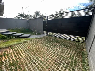 Sobrado com 3 Quartos à venda, 140m² no Residencial Boa Vista II, Senador Canedo