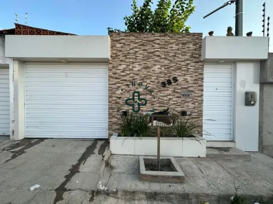Casa com 2 Quartos à venda, 140m² no Alto do Moura, Caruaru