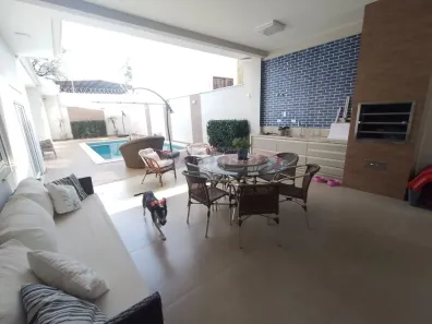 Casa de Condomínio com 3 Quartos à venda, 430m² no Zona 08, Maringá