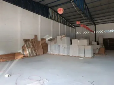 Galpão / Depósito / Armazém para alugar, 300m² no São José do Imbassaí, Maricá